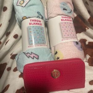 Throw Blanket Set and Red Wallet